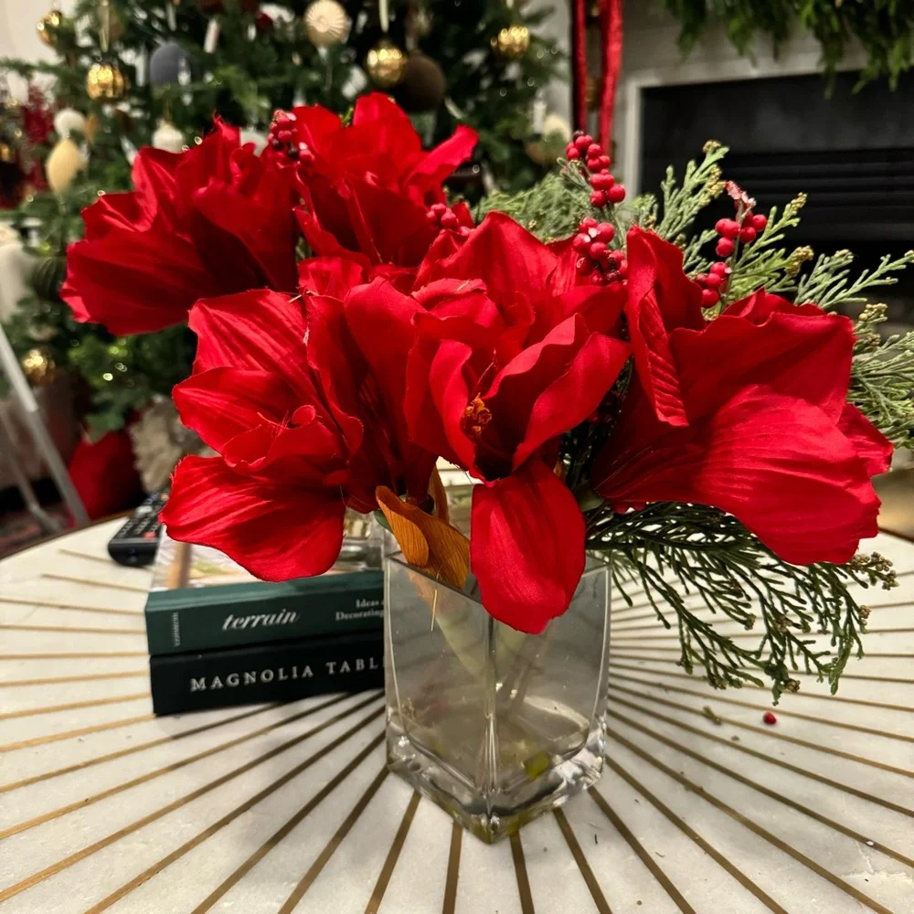 Pottery Barn 1/ Faux Berry & Amaryllis Mixed Arrangement In Glass Vase